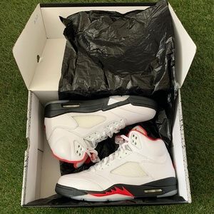 Jordan 5 Fire Red